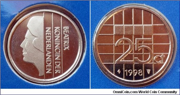 Netherlands 25 cents from 1998 annual coin set.