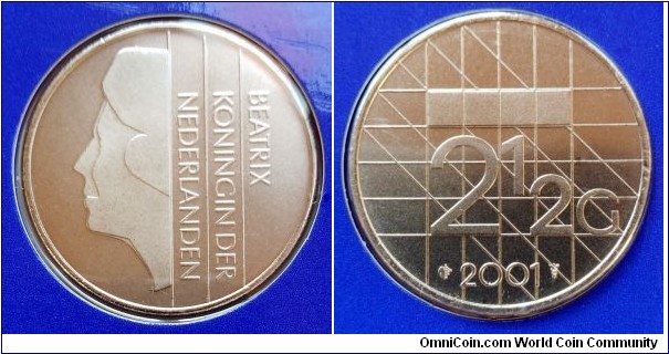 Netherlands 2 1/2 gulden from 2001 annual coin set.