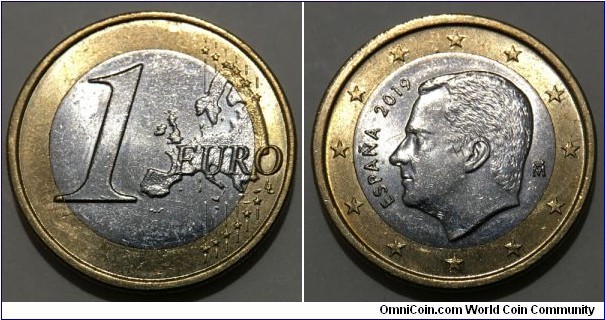 1 Euro (European Union - Kingdom of Spain / King Felipe VI // Bimetallic: copper-nickel clad nickel centre in nickel brass ring)