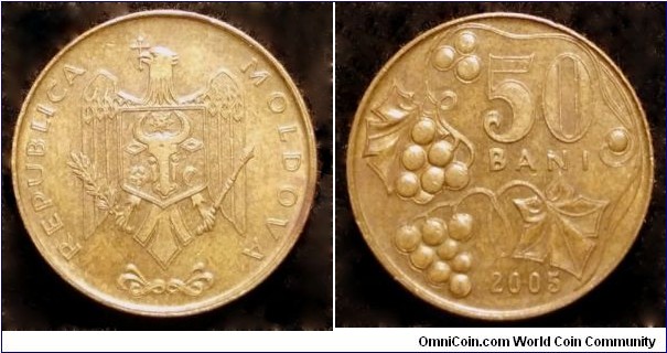 Moldova 50 bani.
2005
