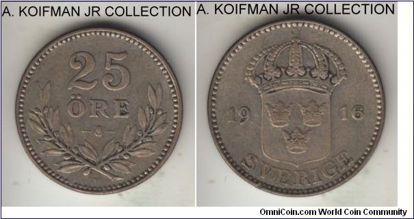 KM-785, 1916 Sweden 25 ore; silver, plain edge; Gustaf V, smaller mintage year, good fine or so.