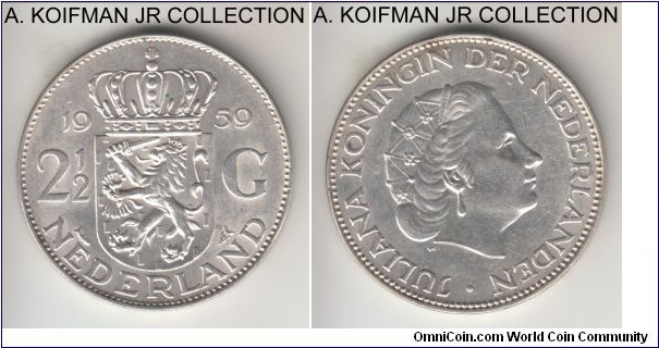 KM-185, 1959 Netherlands 2 1/2 gulden; silver, lettered edge; Juliana, bright average uncirculated.