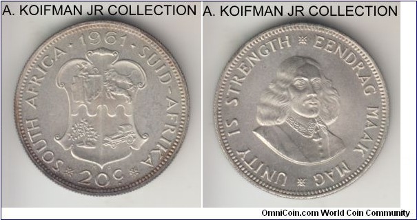 KM-61, 1961 South Africa (Republic) 20 cents; silver, reeded edge; first of the 4-year transitional coinage period, florin / 2 shillings equivalent, choice to gem uncirculated, lightly toned, more so around the edge.