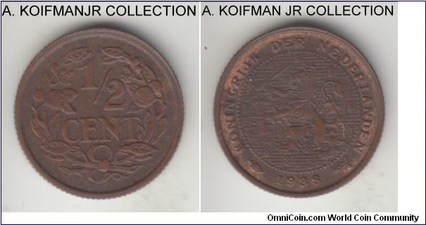 KM-138, 1938 Netherlands 1/2 cent, Utrecht mint; bronze, reeded edge; Wilhelmina I, tiny coin, brown and toned extra fine.