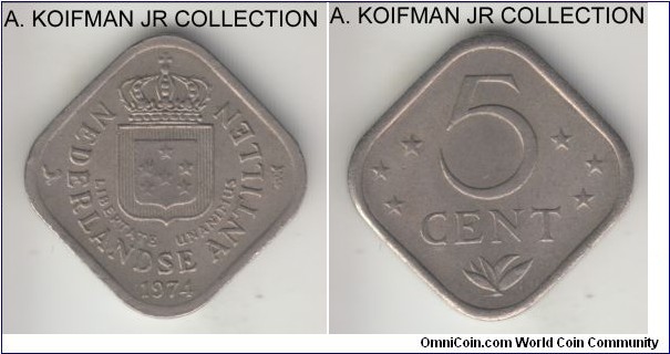 KM-13, 1974 Netherlands Antilles 5 cents; copper-nickel, plain edge, square flan; Juliana, smallest mintage of the type, lightly toned and a bit dirty uncirculated or almost.