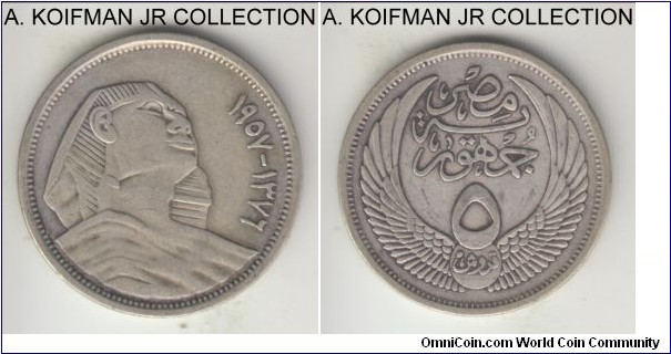 KM-382, AH1376(1957) Egypt 5 piastres; silver, reeded edge; Sphinx circulation issue, average circulated, cleaned in the past.