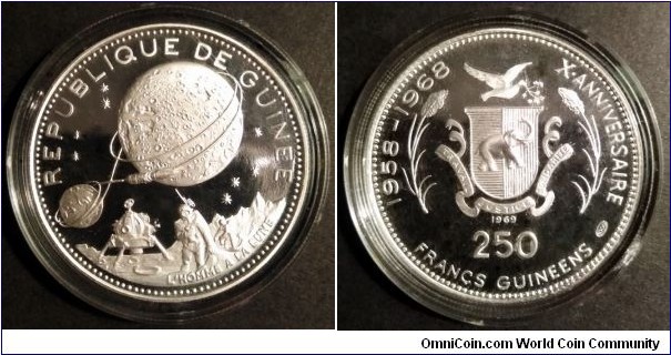 Guinea 250 francs. 1969, Lunar Landing. Ag 999. Weight; 14,53g. Diameter; 36mm. Proof. Mintage: 26.000 pcs. 