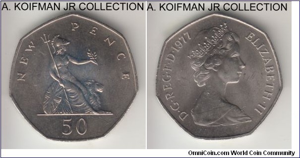 KM-913, 1977 Great Britain 50 new pence; copper-nickel, heptagonal (7-sided) flan, plain edge; Elizabeth II, Britannia with lion, business strike, uncirculated.