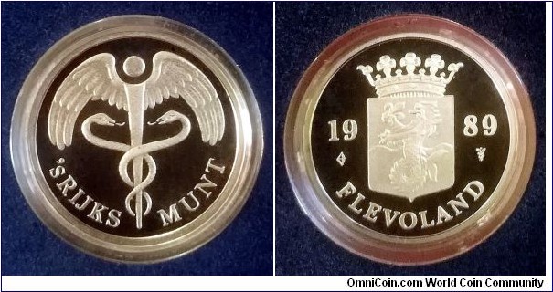 Netherlands - Mint token from 1989 proof coin set. Coat of arms of the province Flevoland on reverse.