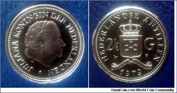 Netherlands Antilles 2 1/2 gulden from 1979 mint set.