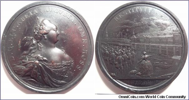 AE Medal celebrating Elisabeth's Accession to the Throne on the 25th November 1741. Diakov 84.2