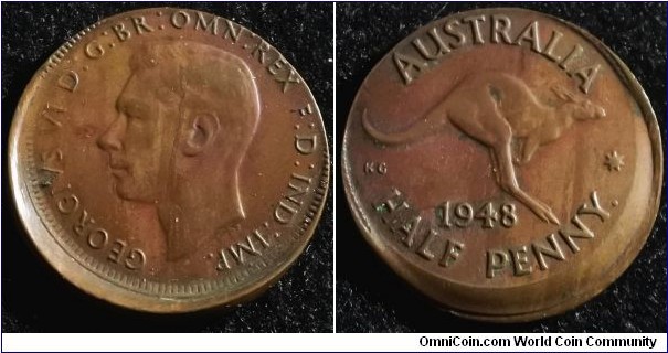 Australia 1948 half penny. Off center error. Weight: 5.71g