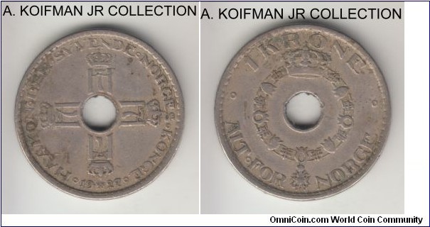 KM-385, 1927 Norway krone; copper nickel, holed flan, plain edge; Haakon VII, good fine to about very fine.