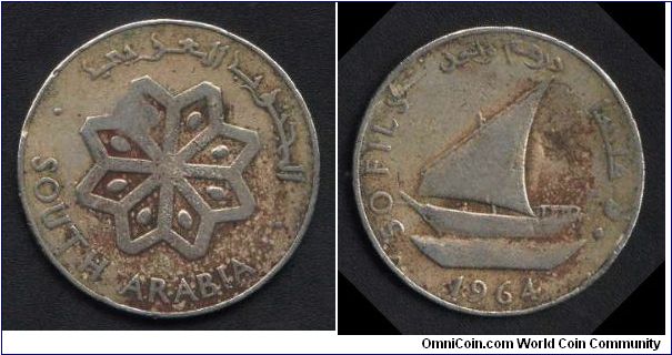1 DERHAM ISSUED 1964 BEFORE YEMEN INDEPENDENC , COIN TITLED SOUTH ARABIA