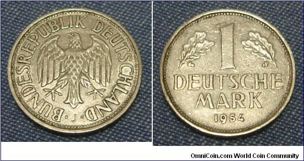 GERMANY 1954 1 DM.
Extra fine piece. For sale. Please make an offer.