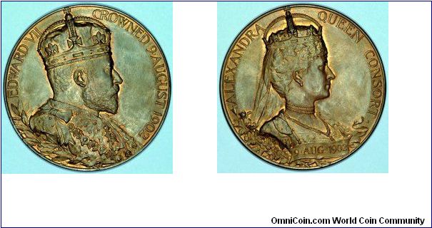 Official copper coronation medallion of Edward VII with Queen Consort Alexandra on the reverse.