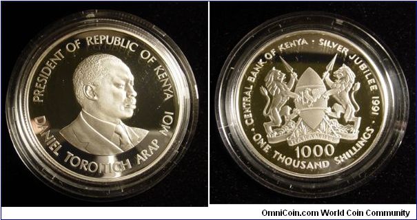 This is a great commemorative coin from Kenya. It is a proof coin of the Central Bank of Kenya Silver Jubilee 1991. Obverse: Potrait of Second President Daniel Toroitich Arap Moi, Reverse: Kenya Coat of Arms, Quality: Proof, Alloy: Silver (92.5% silver/balance copper), please see pictures for details.