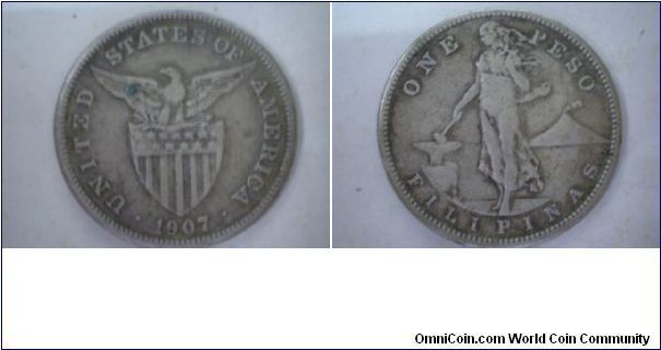 One Peso, Republic of Philippines was still under the influence of America
(The oldest coin in my Collection)
