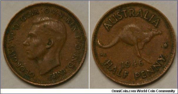 one half penny. Kangaroo running opposite direction relative to the penny.
Bronze, 25.4 mm (1 in)