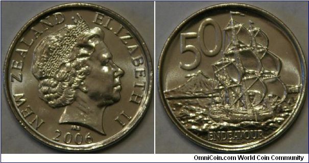 50 cents, smaller version of its predecessor, 25mm