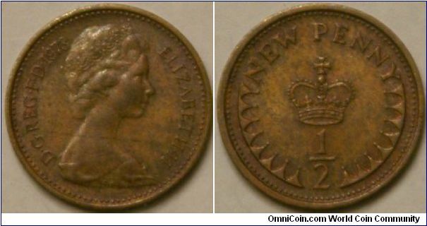 new half penny, ~17mm, much smaller than it's predecessor namesake (phased out after 1984), bronze