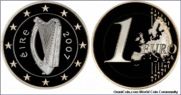 This is only the second year that Ireland has issued a proof set of its euro coins. Last year's sold out very rapidly. This is the  one euro bimetallic coin.