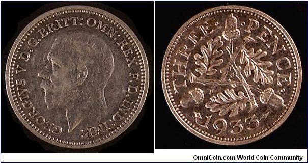 3 Pence from 1933. The F.D. on the Obverse stands for Fidei Defensor, defender of the faith. A title given to the British monarchs by the pope, but kept by Henry VIII after the creation of the Anglican church.
16 mm
50% silver, 40% copper, 5% nickel, 5% zinc
