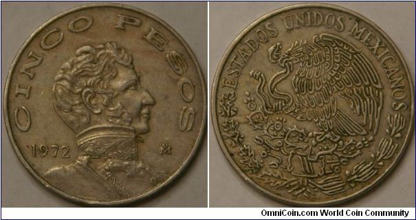 5 pesos, love the stylized eagle from this time period, 33 mm, Cu-Ni