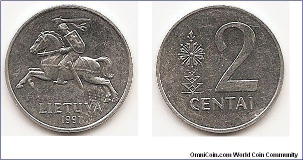 2 Centai
KM#86
0.9300 g., Aluminum, 21.75 mm. Obv: National arms Rev:
Large value to right of design