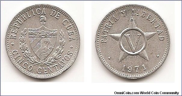 5 Centavos
KM#34
Aluminum, 21 mm. Obv: National arms within wreath,
denomination below Rev: Roman denomination within circle of
star, date below