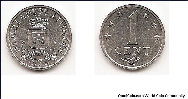 1 Cent
KM#8a
0.8000 g., Aluminum, 19 mm. Ruler: Juliana Obv: Crowned shield
above date and ribbon Rev: Value flanked by stars Edge: Plain