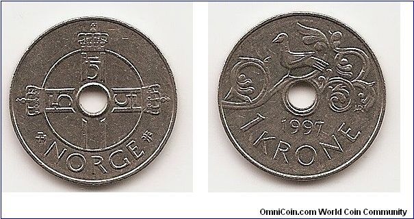 1 Krone
KM#462
4.3000 g., Copper-Nickel, 21 mm. Ruler: Harald V Obv:
Crowned monograms form cross within circle with center hole
Rev: Bird on vine above center hole date and value below