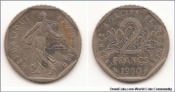 2 Francs
KM#942.1
7.5000 g., Nickel, 26.5 mm. Obv: The seed sower Rev:
Denomination on branches, date below Edge: Plain