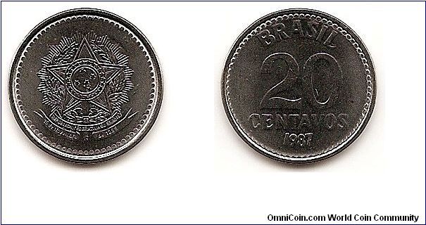 20 Centavos
KM#603
2.6500 g., Stainless Steel, 18.91 mm. Obv: National arms Rev:
Denomination above date Edge: Plain