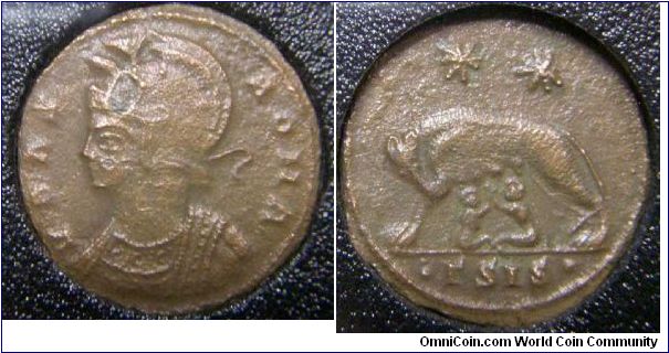 Urbs Roma
Bronze Follis
ND, minted 330 - 346
Siscia mint