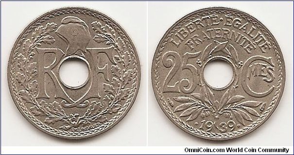 25 Centimes
KM#867b
4.1600 g., Nickel-Bronze, 24 mm. Rev: Center hole and plant
divide denomination, date below Edge: Plain Note: Listings
below appear with a period before and after the date.