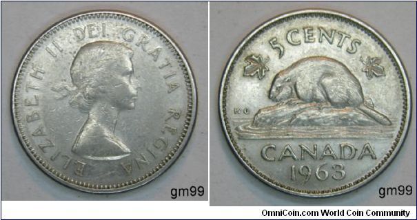 Queen Elizabeth II
5 Cents