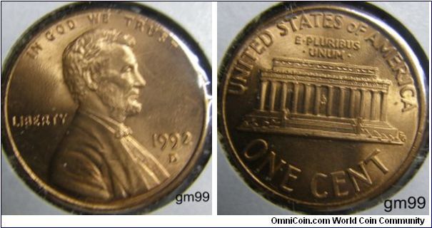 This one has a die crack from the last T in TRUST to Lincoln's forehead.
1992D 1 Cent
Lincoln Penny, 
Mintmark: D (for Denver, CO) below the date