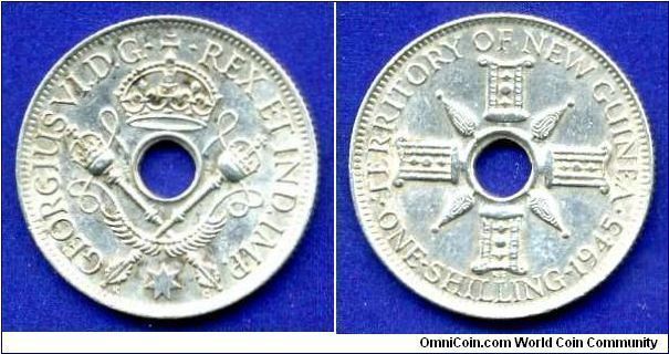 1 Shilling.
George VI (1936-1952).
British New Guinea.
Mintage 2,000,000 units.


Ag925f. 5,83gr.