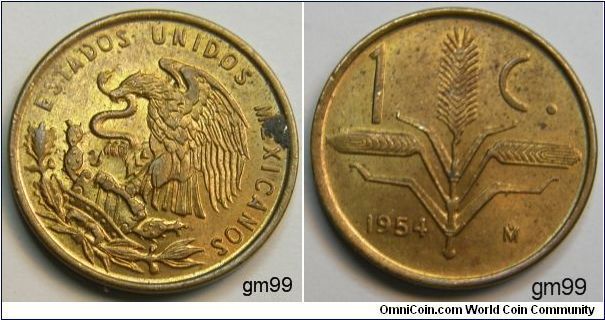 Brass,16mm. Obverse: National arms, eagle left.Reverse: Oat sprigs NOTE: Mint mark Mo.1 Centavo