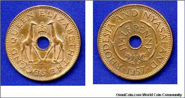 Half penny.
Rhodesia & Nyasaland.
Elizabeth II.



Br.