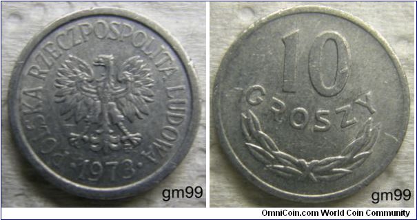 10 Groszy 
OBVERSE: Crowned eagle with wings spread facing, head left,
RZECZPOSPOLITA POLSKA date
REVERSE: Value over wreath,
10 GROSZY