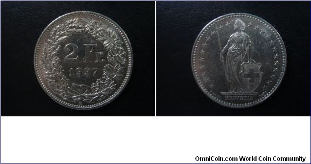 km21a.3 
2 Francs (1982-1998) medal alignment