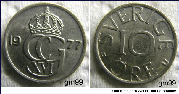 10 Ore (Nickel-Bronze) : 1976-1991
Obverse; date with crowned monogram in between
date CGXVI (monogram)
Reverse: Legend around 10,
SVERIGE 10 ORE