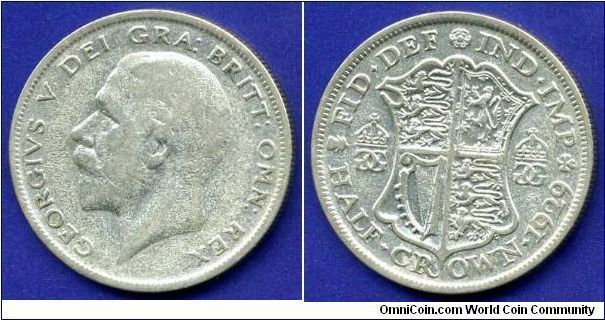 1/2 Crown.
George V (1910-1936).


Ag500f. 14,14gr.