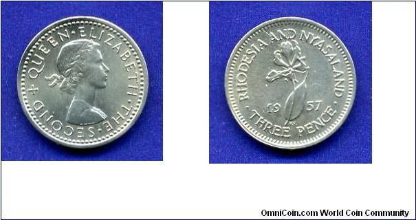 3 pence.
Rhodesia & Nyasaland.
Elizabeth II.
Stamp shine.


Cu-Ni.