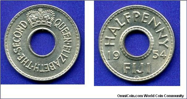 Half penny.
Elizabeth II.
Mintage 228,000 units.


Cu-Ni.
