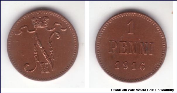 KM-13, average pennia in red brown condition; it has a few scratches and unusually so (I have not seen on any Finnish coins so far) striation lines form the die cleaning in the right field of the obverse.