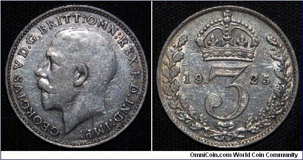 George V, 3 Pence, 1925. 1.4138 g, 0.5000 Silver, .0227 Oz. ASW., 16mm. Mintage: 4,109,000 units.