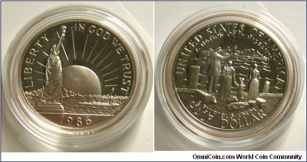 1986 Statue of Liberty Dollar and Half-Dollar Proof Set.
Statue of Liberty Half Dollars (1986)
Metal Content:
Silver - 90%
Copper - 10%